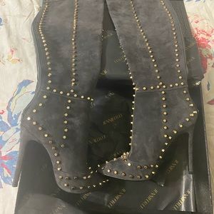 Jennifer Le Grey Thigh high boots